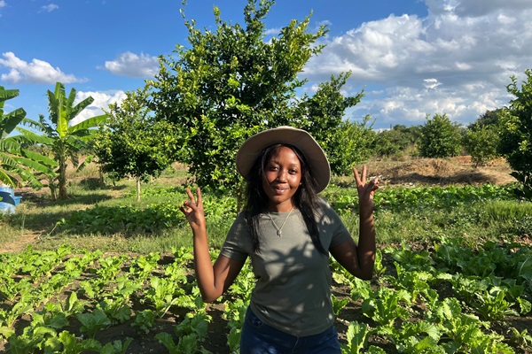 Young Forest Champion Elizabeth Maanda Sianga Young Forest Champion Elizabeth Maanda Sianga